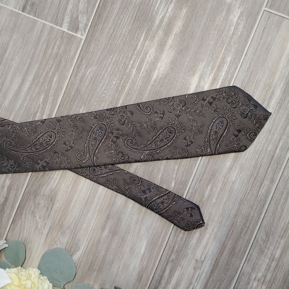 Oscar de la Renta Necktie